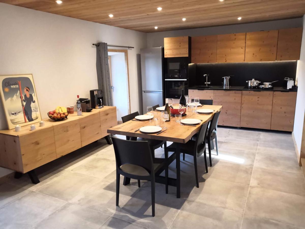 Chez Leon, Jacuzzi Et Sauna Des Le 1Er Septembre 2025 Samoëns Exterior foto