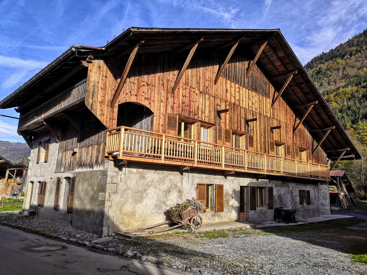 Chez Leon, Jacuzzi Et Sauna Des Le 1Er Septembre 2025 Samoëns Exterior foto