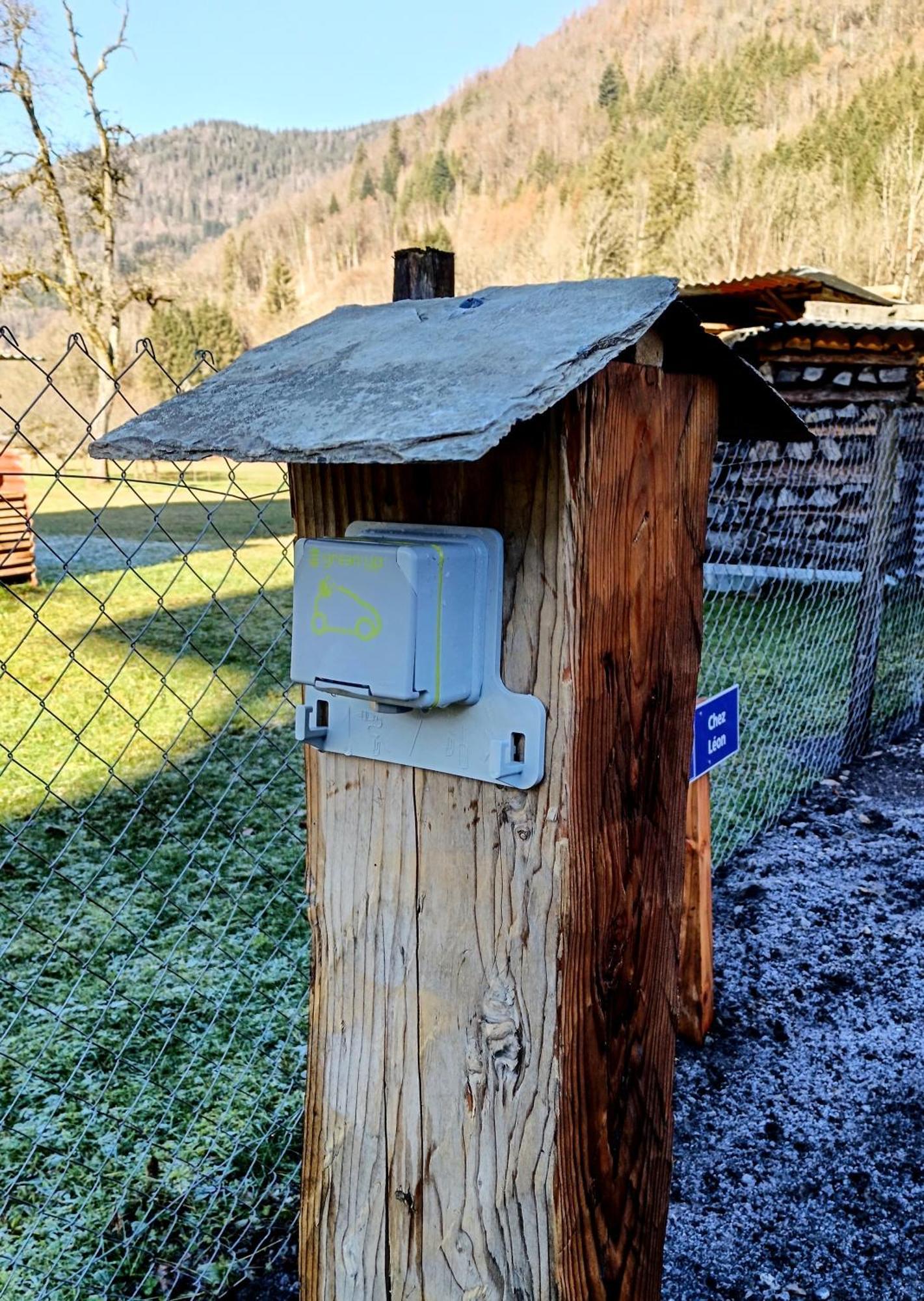 Chez Leon, Jacuzzi Et Sauna Des Le 1Er Septembre 2025 Samoëns Exterior foto