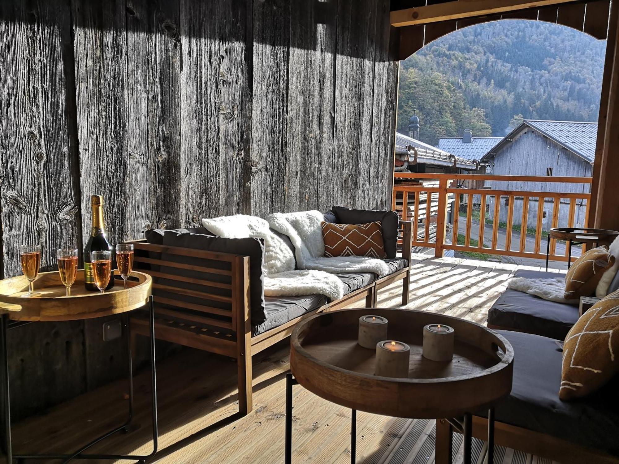 Chez Leon, Jacuzzi Et Sauna Des Le 1Er Septembre 2025 Samoëns Exterior foto