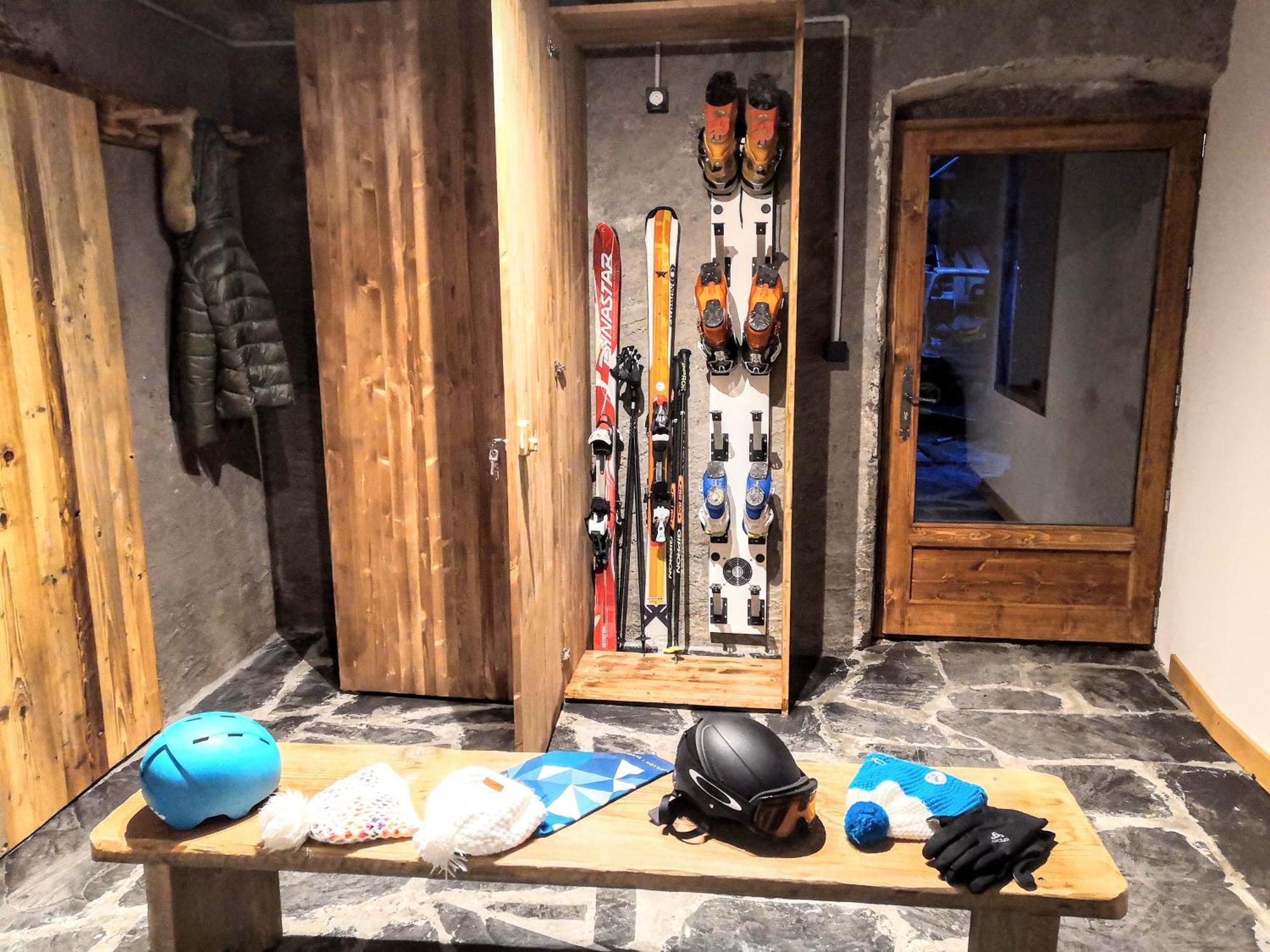 Chez Leon, Jacuzzi Et Sauna Des Le 1Er Septembre 2025 Samoëns Exterior foto